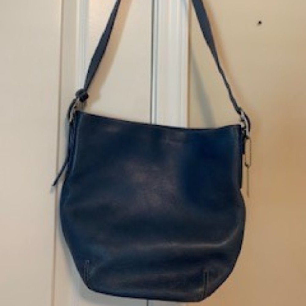 COACH 9186 Legacy Soho Bucket Bag